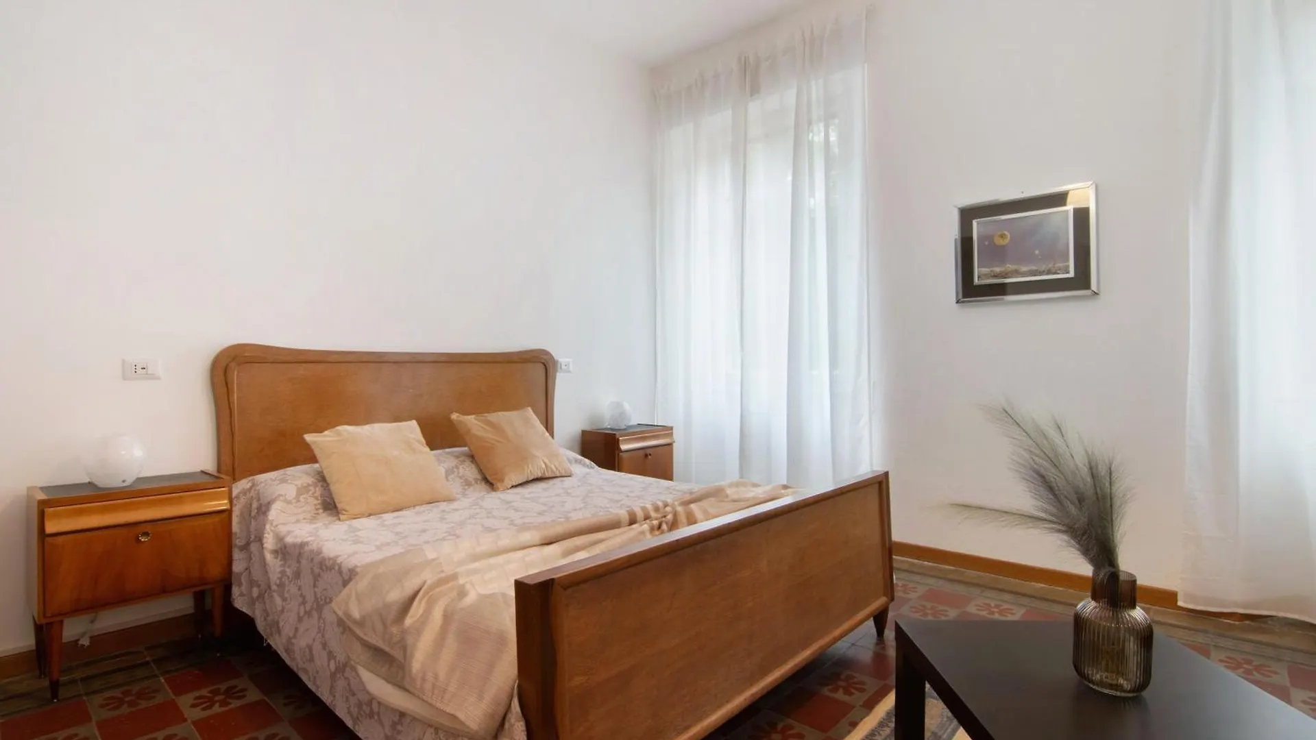 Villa Paruzzi デルヴィオ 0*,  イタリア